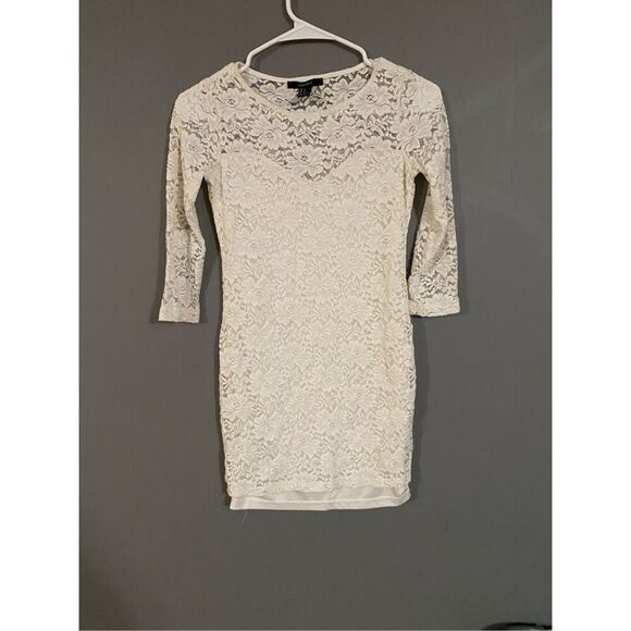 Forever 21 White Lace Dress Size Small - Picture 1 of 4